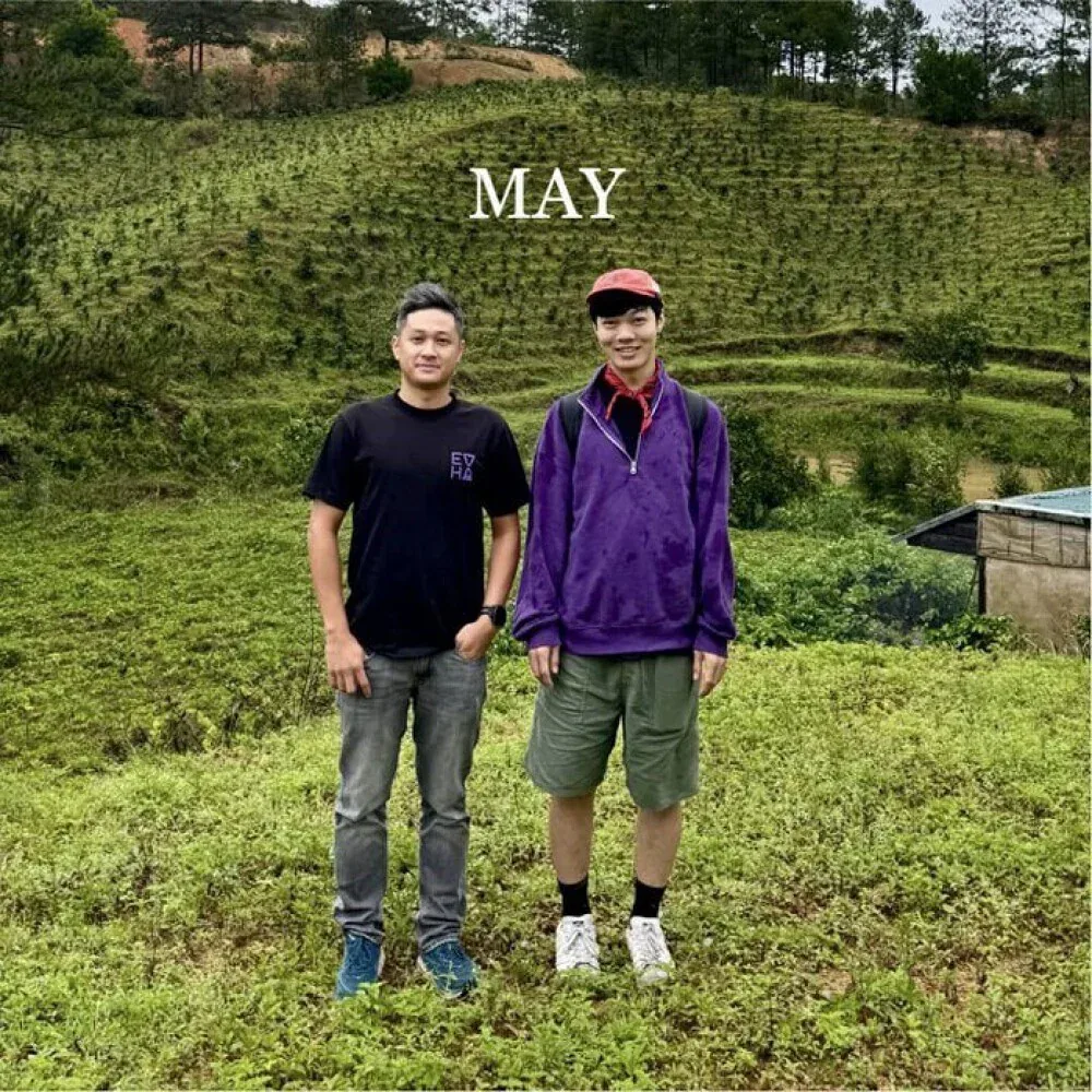 Hai nhà sáng lập của Every Half - ông Võ Duy Phú (áo đen) và ông Trần Lê Minh Trúc (Ảnh: Every Half )